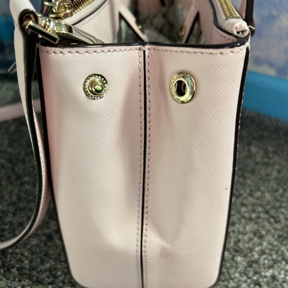 Kate Spade Pink Satchel with Gold Accents - Picture 4 of 6